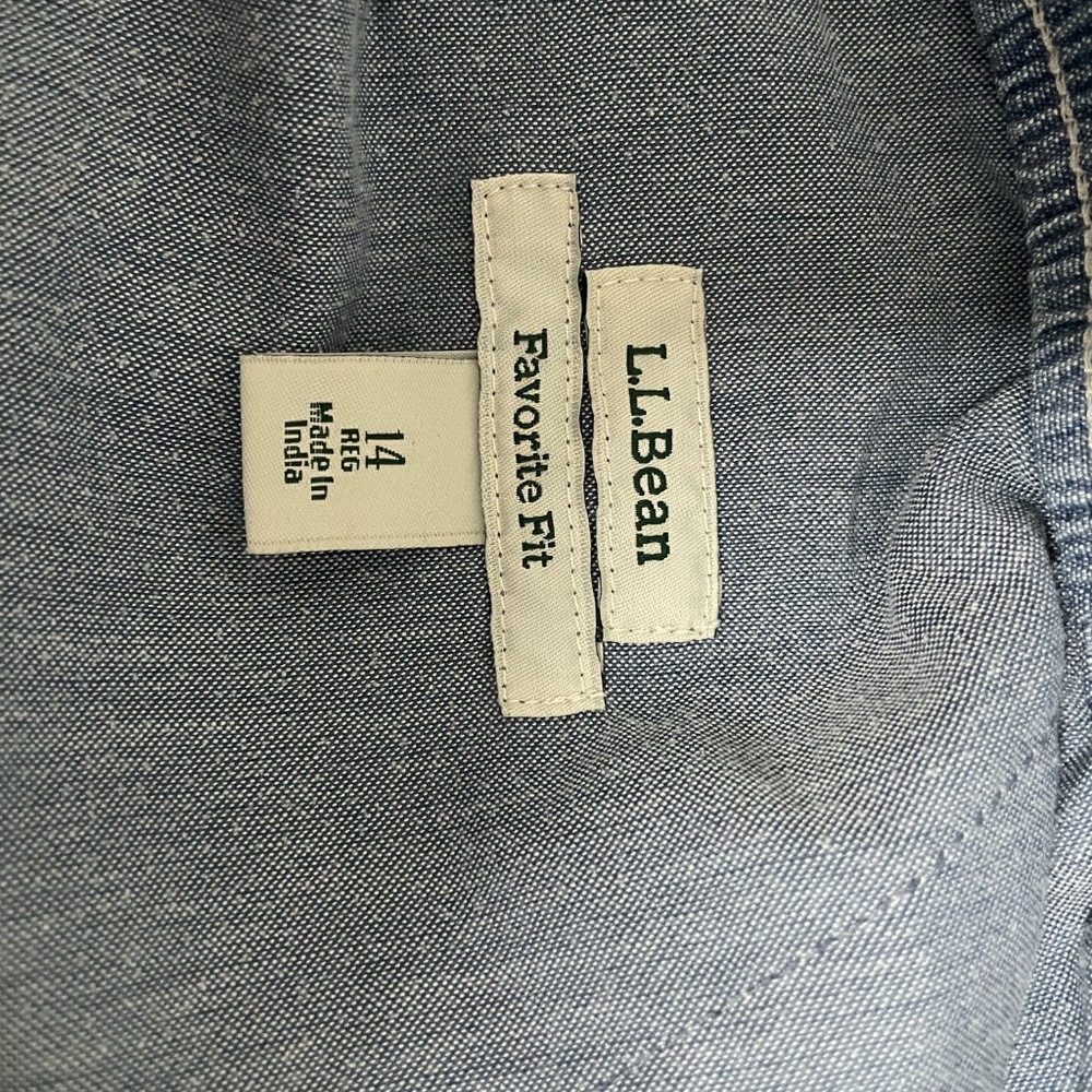 LL Bean Women's Lakewashed Pull-On Chinos, Mid-Rise Chambray Ankle Pants - Picture 3 of 3
